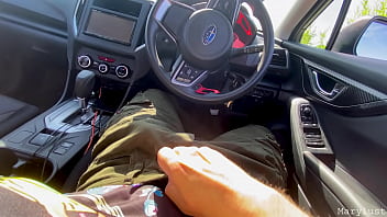 video незнакомец поймал меня за дрочкой и помог кончить sex