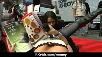 video любительское цыпленок берет деньги за ебать sex