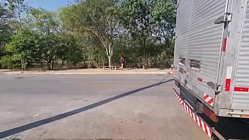 video я увидел горячую девушку проходящую мимо дома я пригласил ее и предложил ей больше чем воду наталия фонтес кармона sex