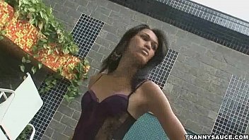 video бразильская крошкашмель дергает ее твердый член sex