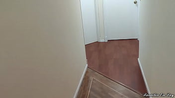 video мой дядя изменял мне с мороженым и это его член был у меня во рту sex