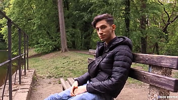 video он застукал свою подругу за сосущим чужой член а потом пошел в парк и сосет член за деньги bigstr sex