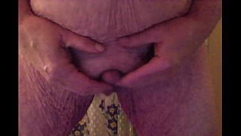 video だから小さなペニスを隠す脂肪がたくさんあります精液なし sex