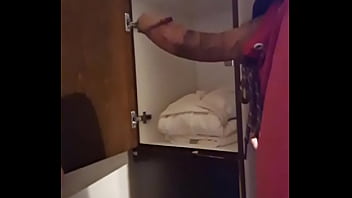 video я пошел в спа чтобы получить полный опыт и закончил тем что трахнул другого клиента в раздевалке конечно же sex