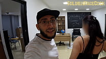 video я знакомлюсь с девушкой из социальных сетей и пытаюсь убедить ее сняться в порно она просто хочет сосать мой член sex