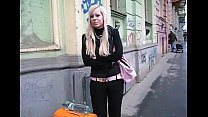 video могучий парень шпилит горячую телочку sex