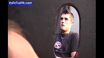 video грязное развлечение у глорихола3 симпатичное подмигивание 3 часть 2 sex