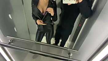 video leone flash in public elevetor and cum in pussy sex