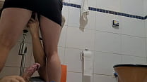 video я ответил сантехнику в платье чтобы посмотреть есть ли у меня его член sex