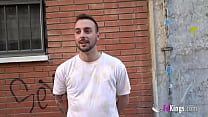 video извращения аски показывая себя на публике и наслаждаясь большими членами sex