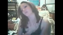 video девушка дрочит свою киску перед вебкамерой в любительском видео sex