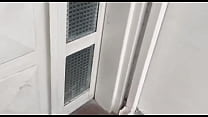 video я расслабляюсь в своем доме пока не приходит евангелист чтобы проповедовать мне слово я слушал ее в обмен на sex