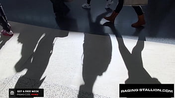 video застрявшие пилоты трахаются чтобы скоротать время кримпай из bbc альфа вулф шон ксавьер бешеный жеребец sex
