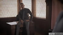 video учительница трахает в анал свою ученицу с зияющей задницей sex