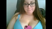video devuška s bolʹšimi ʹkami v očkah razdevaetsa sex