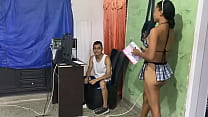 video мой учитель очень красивый и я впервые сдаюсь ему sex