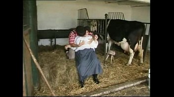 video 角質の牛の猫をごっくんポルノdeアップロードポルノランド sex