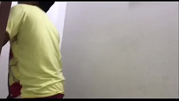 video я одна и очень возбуждена мой муж путешествует так как техник настраивает ноутбук я собираюсь соблазнить его чтобы sex