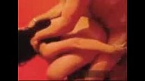 video ест маленькую сучку и снимает куколда sex