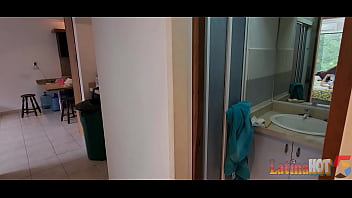 video сексуальная красотка собхина с огромной задницей любит трахать меня а я люблю трахать ее она сосет мой член лучше sex