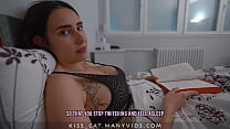 video мачеха делит постель и дрочит сюрприз пасынок трахает мачеху кримпаем sex