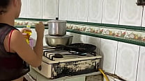 video друг моего парня наблюдает за мной пока я тренируюсь и я решила пригласить его трахнуть меня sex