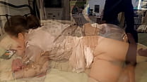 video 1496 блондинкафранцузская шлюшкалюбительница одетая в хлопковое платье с бисером розовые атласные трусики и нижнее sex