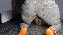 video предварительная съемка с ее любимой песней sex