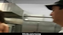 video セクシーな野生のひよこは3をファックするために支払われます sex