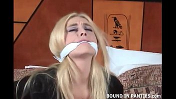 video кели андерсон взяли в заложники в отеле sex
