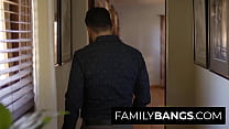 video familybangscom возбужденная семейная молодая женщина желает члена отчима в ее пизде эшли лейн томми пистол sex