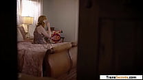 video я бы хотела чтобы моя сводная сестратранс трахнула меня в анал sex