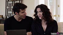 video компьютерный техник находит порно на латинской милфе victoria voxxx на ее компьютере sex