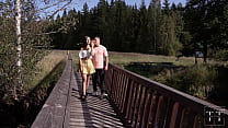 video мой сводный брат кончил в меня пока мы шли домой через лес sex