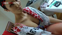 video 自信のあるブルネットはプロのように性交する sex