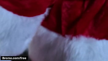video brenner bolton prepares cookies and milk for santa claus jaxton wheeler to eat after he fucks his ass bromo sex
