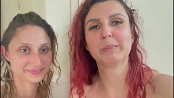video этот трах в душе она сосет мне а он вкладывает это в нее sex