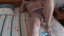 video на пляже я позволяю друзьям моего пасынка кончить в мою волосатую киску я обожаю их молодые и твердые члены sex