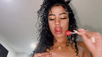 video латинская девушка трахает белого бойфренда в любительском видео sex