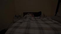 video мачеха с большой жопой делит постель с пасынком холодной ночью sex