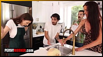 video pervymothercom мачеха и отчим поменялись местами с мальчиком и девочкой sex