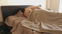 video 私はこのホットでかわいい女の子と自分の朝の日課をしています redhot fox sex