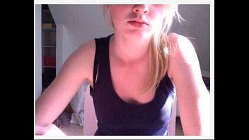 video домашнее hot blonde show tits on cam sex