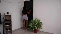 video соседка с большой задницей учит меня трахаться sex