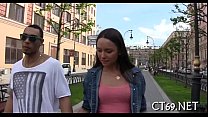 video ビッチは楽しさで突っ込んで取得します sex