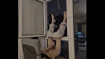 video стройный подростокгей выставляет напоказ сперму перед окном после мастурбации парень из университета мальчикгей sex