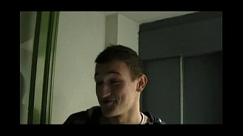 video огромный кримпай для уличного паренька sex