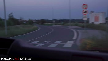 video миниатюрная французская рыжая жестко и быстро трахается после публичного секса с анной яде и глубокой глоткой sex