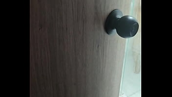 video я смотрю на свою подругу и она берет мое молоко посмотри чем это заканчивается sex