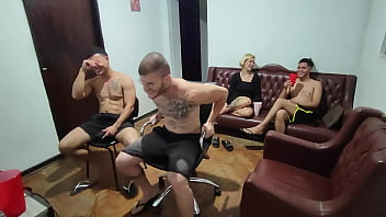 video это было просто чтобы поиграть в видеоигру в конце концов в обзоре это пиздец sex
